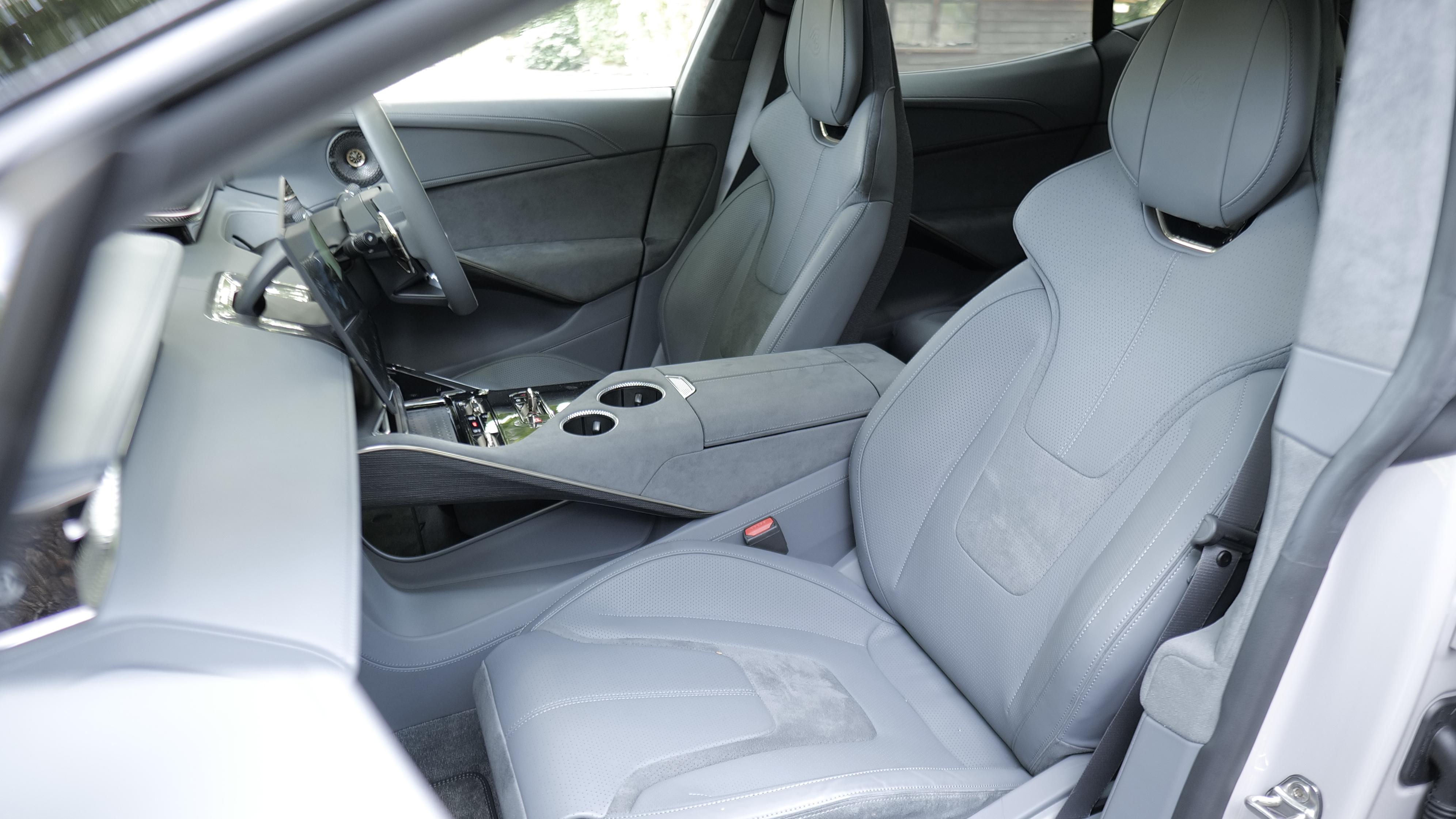 LOTUS ELETRE ESTATE 450kW 600 112kWh 5dr Auto